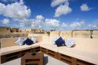 Ruang Umum Getaway Npetto Gozo Villa and Shared Pool