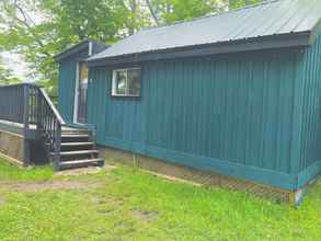 Exterior 4 Muskoka Lake Cottages