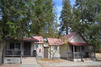 Exterior 4 Buck Meadows Lodge