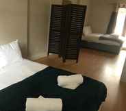 Kamar Tidur 7 4 Bedroom, 8 bed Apartment,free Parking