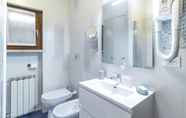 In-room Bathroom 6 Il Borgo Apartments B5 - Sv-d600-bove3i1b