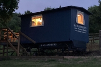 Bangunan Original Roadsmans Wagon, With Breathtaking Views