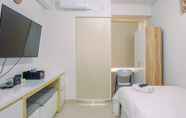 Kamar Tidur 6 Simply And Homey Studio Transpark Cibubur Apartment