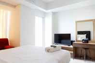 Bedroom Serene Exclusive Modern Studio Apartment At Grand Sungkono Lagoon