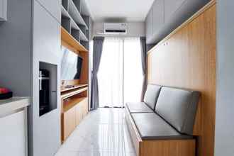 Kamar Tidur 4 Minimalist And Cozy Studio At Sky House Bsd Apartment