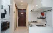 Kamar Tidur 6 Lavish And Comfortable Studio At Sky House Bsd Apartment