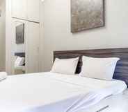 Kamar Tidur 7 Modern Minimalist Studio Apartment At East Coast Mansion