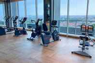 Fitness Center Modern Minimalist Studio Apartment At East Coast Mansion