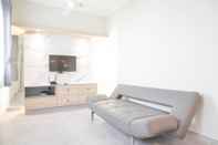 Ruang untuk Umum Comfort And Minimalist 2Br At Gajah Mada Mediterania Apartment