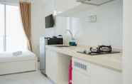 Kamar Tidur 6 Nice And Minimalist Studio At Sky House Bsd Apartment