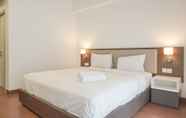 Kamar Tidur 2 Big And Comfortable 3Br Apartment At Simprug Park Residences