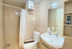 Others 4 Spacious Corner 2Br Apartment At Parahyangan Residence