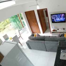 Pacífico Suítes1 , 飯店Meio Beach