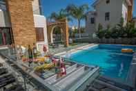 Swimming Pool Ayia Napa Ionion Seaside Villa