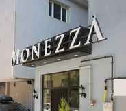 Exterior 7 Monezza Hotel