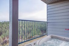 สิ่งอำนวยความสะดวกด้านความบันเทิง River Ridge 322a