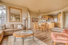 Common Space River Ridge 331ab