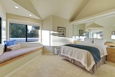 Bedroom River Ridge 427b
