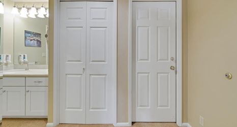 Lobby 2 River Ridge 431b