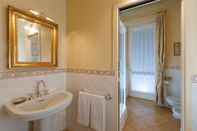 In-room Bathroom Residenza Dei Signori - Italian Homing