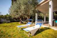 Kolam Renang Sardinia Hostay Holiday House With Garden Sant Isidoro