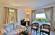 Common Space 4 Luxury Villa Fiorita - Amazing Terrace Premium Location