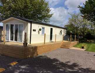 Exterior 2 Lake District Cumbria Solway Firth Cabin