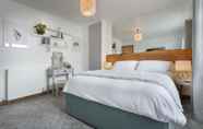 Kamar Tidur 5 Ellerthwaite Place Getaway with Hot Tub