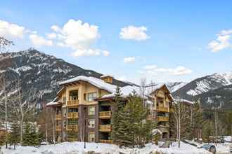 Exterior 4 SPACIOUS 2-Br 2-Ba | Ski In/Out | Pool & Hot Tubs | in Heart of PANORAMA RESORT