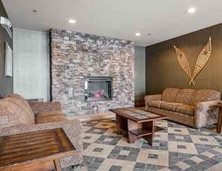 Lobby 2 SPACIOUS 2-Br 2-Ba | Ski In/Out | Pool & Hot Tubs | in Heart of PANORAMA RESORT