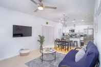 Common Space Stylish Living New 3BR 2.5ba at Amazing Downtown