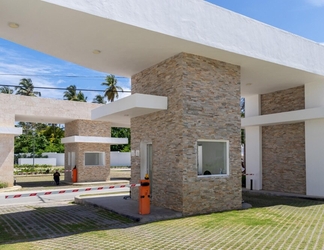 Exterior 2 Stylish 3-bedroom Apartment Near the Bavaro Beach