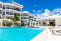 Swimming Pool Stylish 3-bedroom Apartment Near the Bavaro Beach