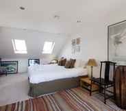 Bedroom 4 Exquisite East Acton Home Close to Shepherds Bush by Underthedoormat