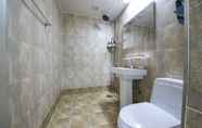 Toilet Kamar 7 Yeosu Asome Boutique Hotel