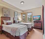 Bedroom 6 SPACIOUS 3-Br Luxury Condo | HEATED Pool + 3 Hot Tubs | Pool Table | Hm Theatre