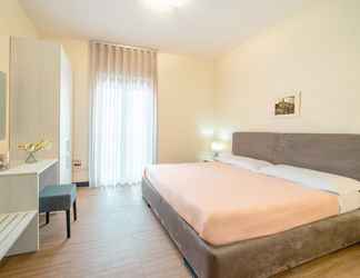 Bedroom 2 Porta Maggiore Deluxe Center City Rooms