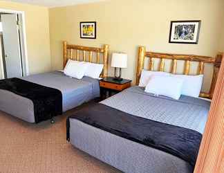 Bedroom 2 Paiute Trails Inn