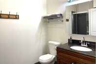 Toilet Kamar Alina & Fanny - Philadelphia Brandywine