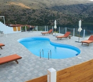 Swimming Pool 2 Best Family Friendly Villa Near Lake Kournas