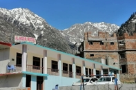 Bên ngoài Al Noor Hotel Naran