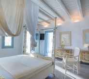 Bedroom 4 Aelia Paros Villas De Luxe Villa With Sea View and Swimming Pool Up to 7 Persons