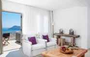 Common Space 5 Myconian Villa Collection Elegant Suite With Outdoor Jacuzzi Sea View