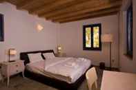 ห้องนอน Aegea Blue Cycladic Resort Presidential Villa With Sea View