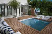 Kolam Renang Kedros Villas Master Suite Garden View With Private Pool