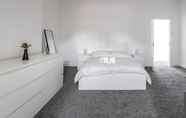 Bedroom 4 Spacious 4 Bed House in Birmingham, Suitable for Contractors