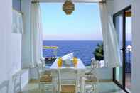 ห้องนอน Thalassa Villas Villa Thalassa 3bedrooms Private Heated Pool Seafront View
