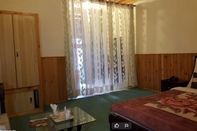 Bedroom Sayyam Heights Hotel Naran