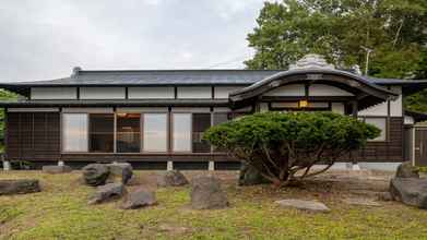 Exterior 4 Toya Cliff House