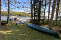 Ruang untuk Umum Two Bear Lodge on Lost Land Lake